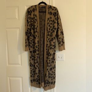 Mustard Seed Size M Sweater